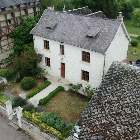 Holiday home Luxurious Holiday Home With Garden In Gimn E Doische
