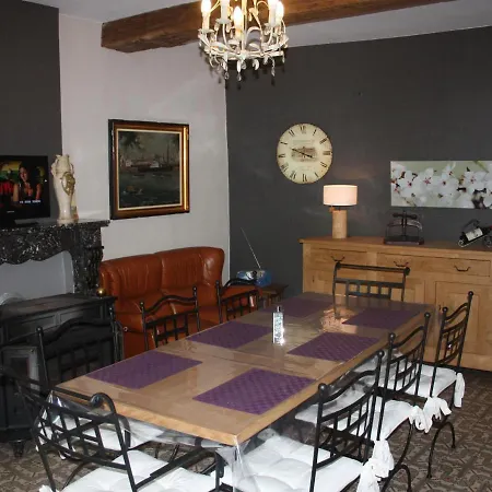Luxurious Holiday Home With Garden In Gimn E Doische