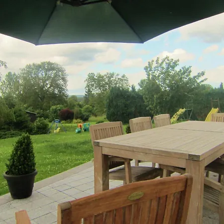 Luxurious Holiday Home With Garden In Gimn E Doische