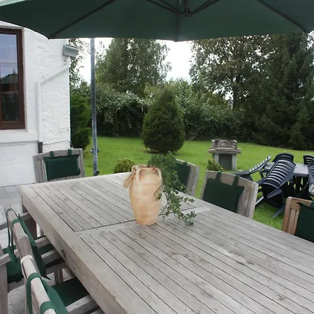 Cozy Escape In Namur Region Prázdninový dům