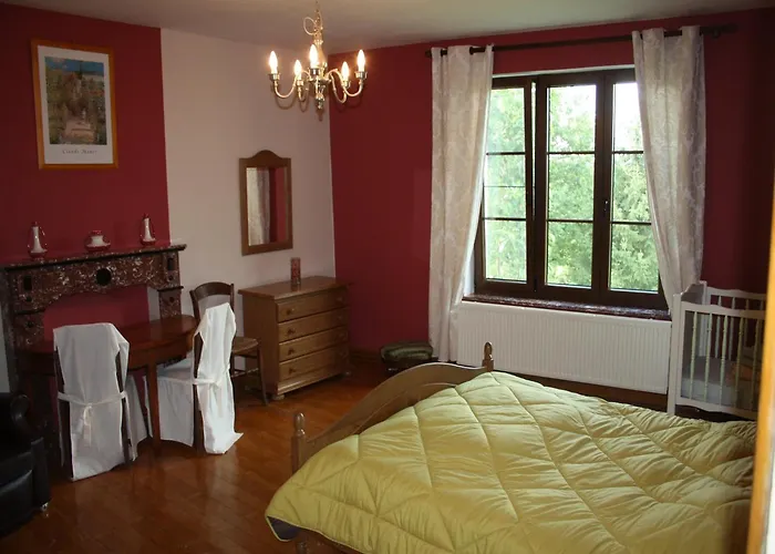 Cozy Escape In Namur Region Doische
