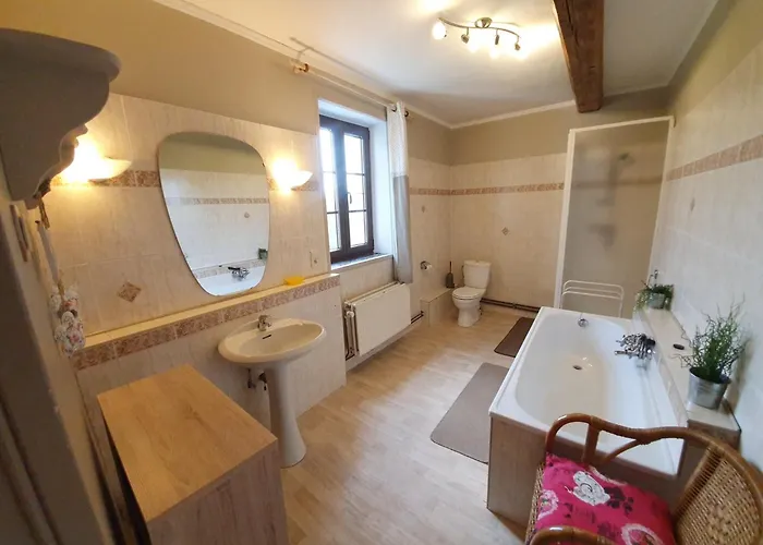 Cozy Escape In Namur Region Doische